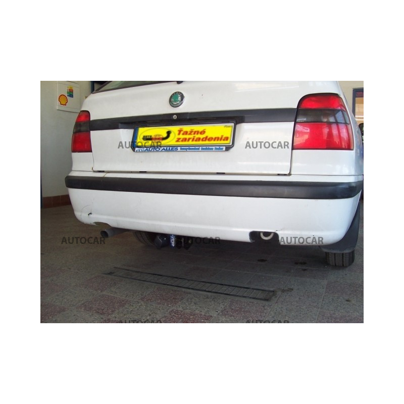 Ťažné zariadenie pre Škoda FELICIA - Kombi - skrutkový systém