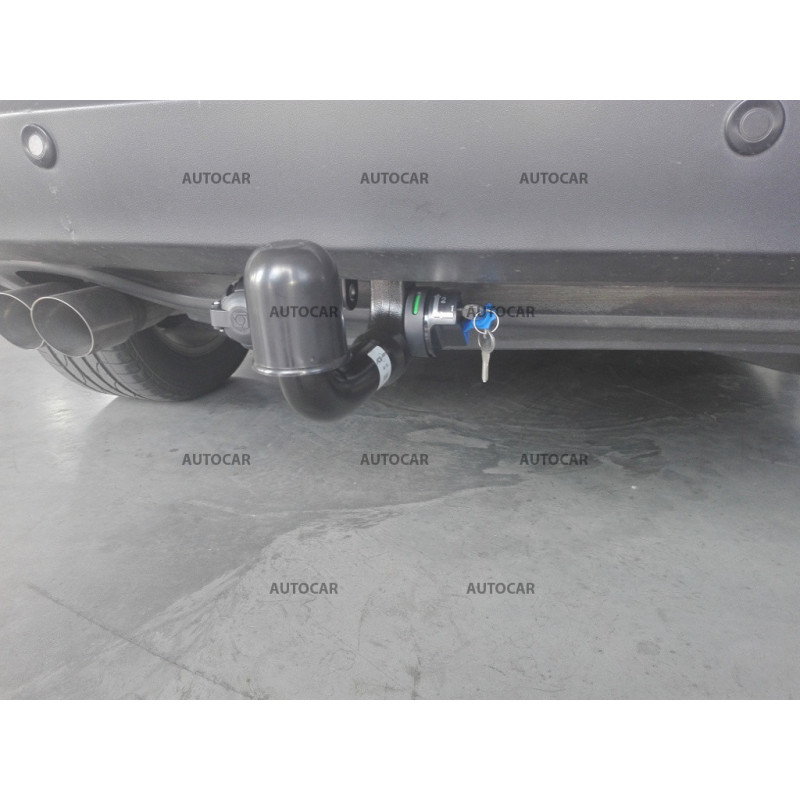 Ťažné zariadenie pre Touareg  - aut. vertikálny systém - od 2003