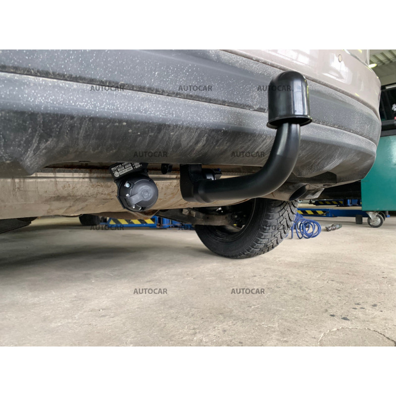 Ťažné zariadenie pre Hyundai TUSCON - odnímateľný vertikálny bajonetový systém