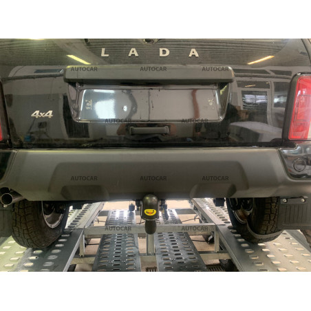 Ťažné zariadenie pre Lada 4x4 Urban - 3/5 dv. - odnímateľný bajonetový systém