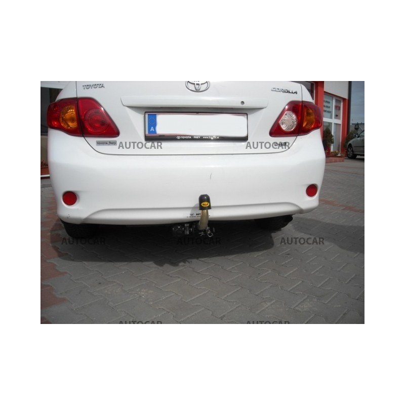 Ťažné zariadenie pre Toyota COROLLA - E15 - 4 dv. - odnímateľný bajonetový systém