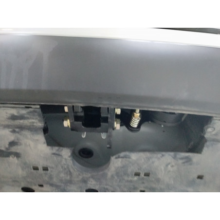 Ťažné zariadenie pre Mazda 3 - 4 dv. - odnímateľný vertikálny bajonetový systém