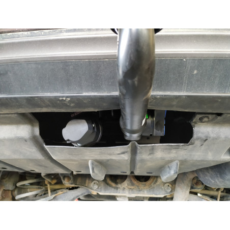 Ťažné zariadenie pre Lexus RX 350,RX 400, RX 450H - automatický vertikálny systém - od 2009 Ťažné zariadenie pre Lexus RX 350,RX 400, RX 450H - automatický vertikálny systém - od 2009