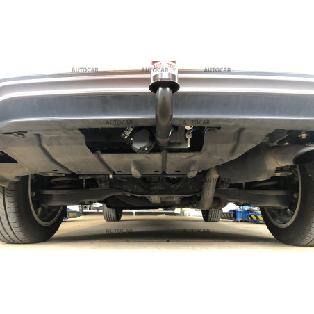 Ťažné zariadenie pre Lexus RX 350,RX 400, RX 450H - automatický vertikálny systém - od 2009 Ťažné zariadenie pre Lexus RX 350,RX 400, RX 450H - automatický vertikálny systém - od 2009