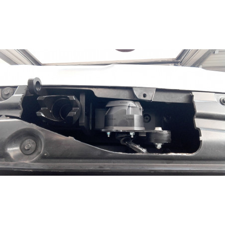 Ťažné zariadenie pre BMW X7 (G07) - odnímateľný vertikálny bajonetový systém