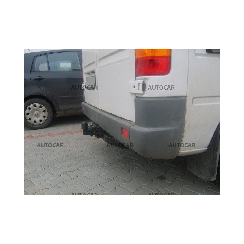 Ťažné zariadenie pre Volkswagen LT 28/46 - Dodávka bez schodíka - Rázvor 3,05 m - skrutkový systém