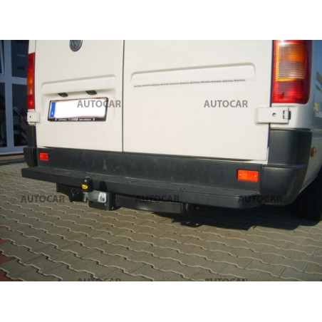 Ťažné zariadenie pre Volkswagen LT 28/46 - Dodávka so schodíkom - Rázvor 3,55 / 4,025 m - skrutkový systém