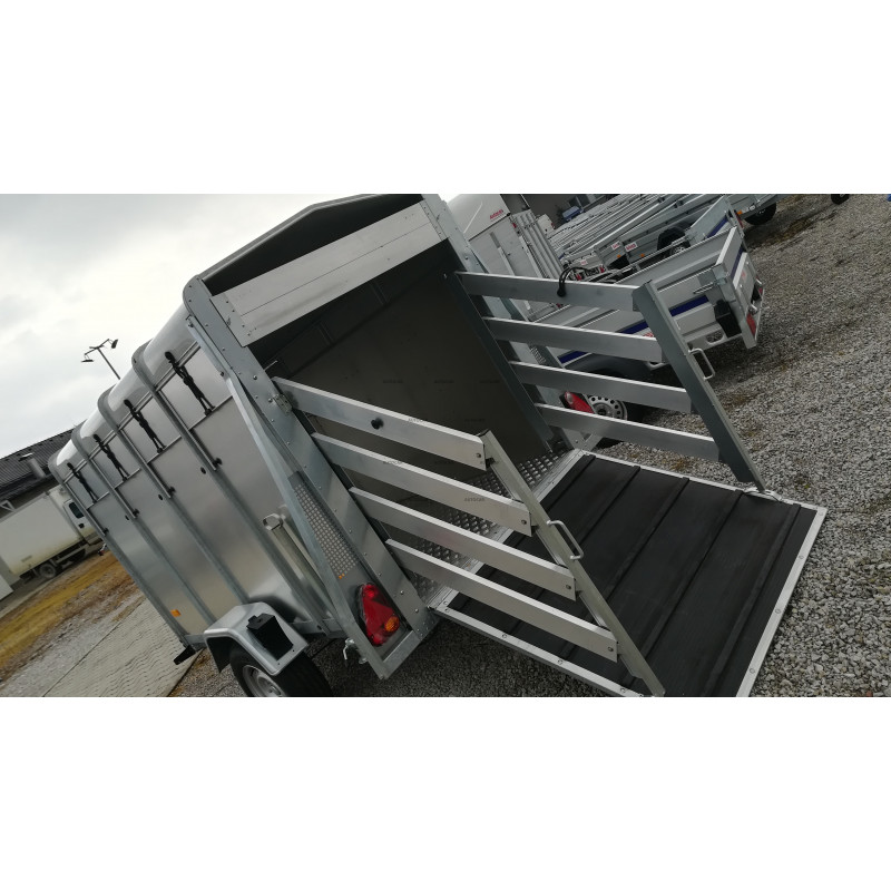 Prívesný vozík PLUTO 1 na prepravu zvierat