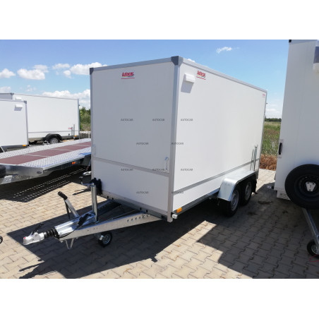 Skriňový prívesný vozík F27361518HTD s rampou Skriňový prívesný vozík F27361518HTD s rampou