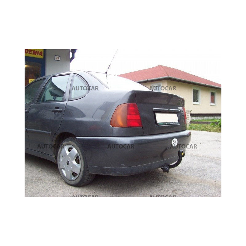 Ťažné zariadenie pre Volkswagen POLO III. - 4 dv. / Kombi - skrutkový systém