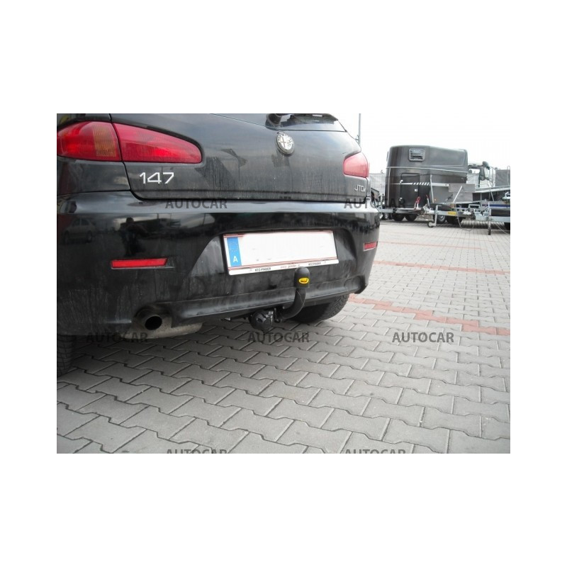 Ťažné zariadenie pre ALFA 147 - 3/5dv. - skrutkový systém - od 2000 do 