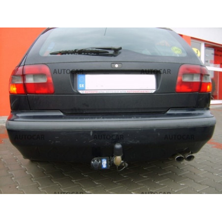 Ťažné zariadenie pre V 40 - Combi - automatický systém - od 1996 do 2000/06 Ťažné zariadenie pre V 40 - Combi - automatický systém - od 1996 do 2000/06