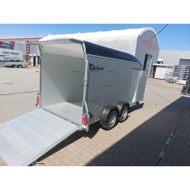 Skriňový príves Debon C700