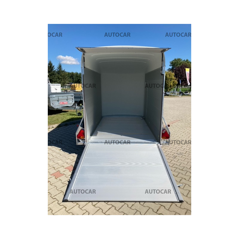 Skriňový príves Debon C500