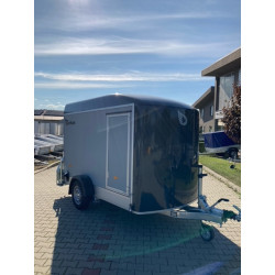 Skriňový príves Debon C300