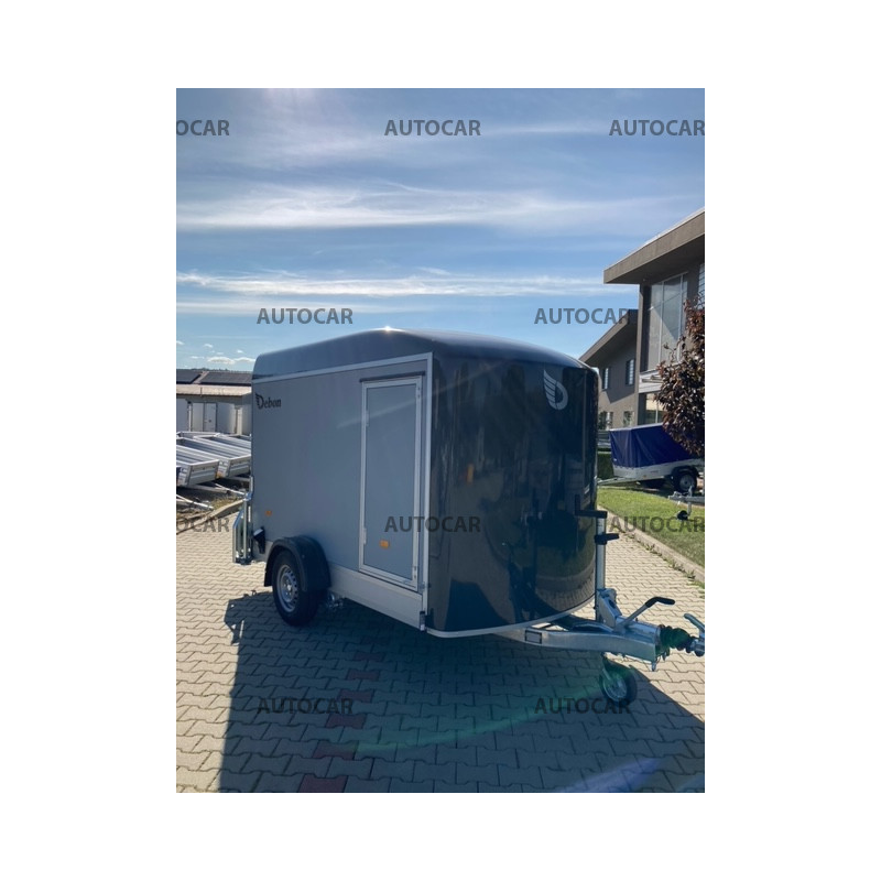 Skriňový príves Debon C300