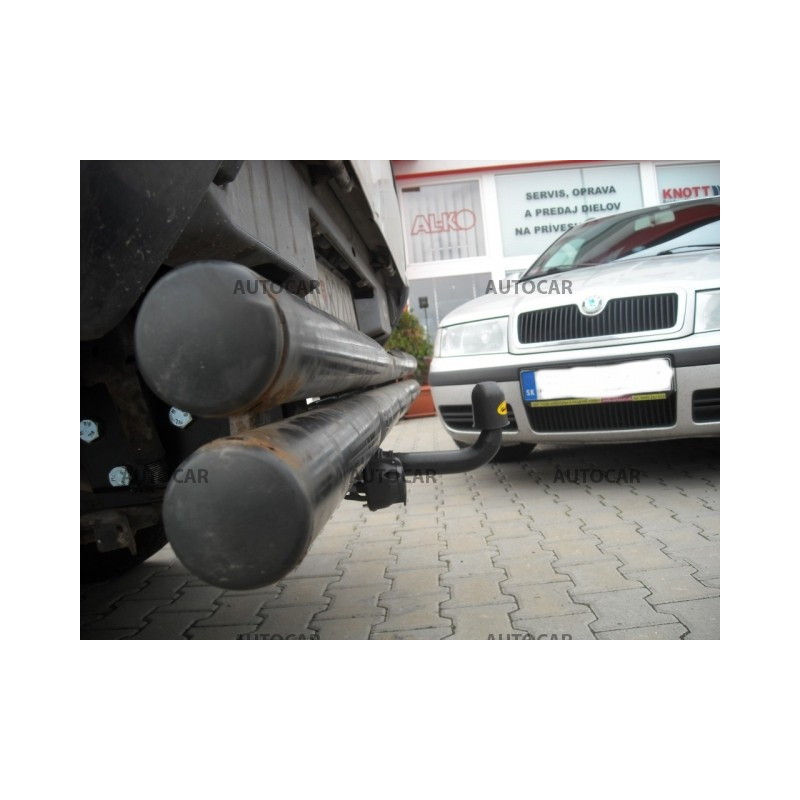 Ťažné zariadenie pre NAVARA - rúrkový nárazník , ( D 40 ) - automatický systém - od 2006 do 