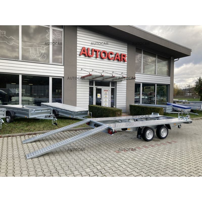 Dvojnápravový brzdený autoprepravník Mars 4m 2,7t