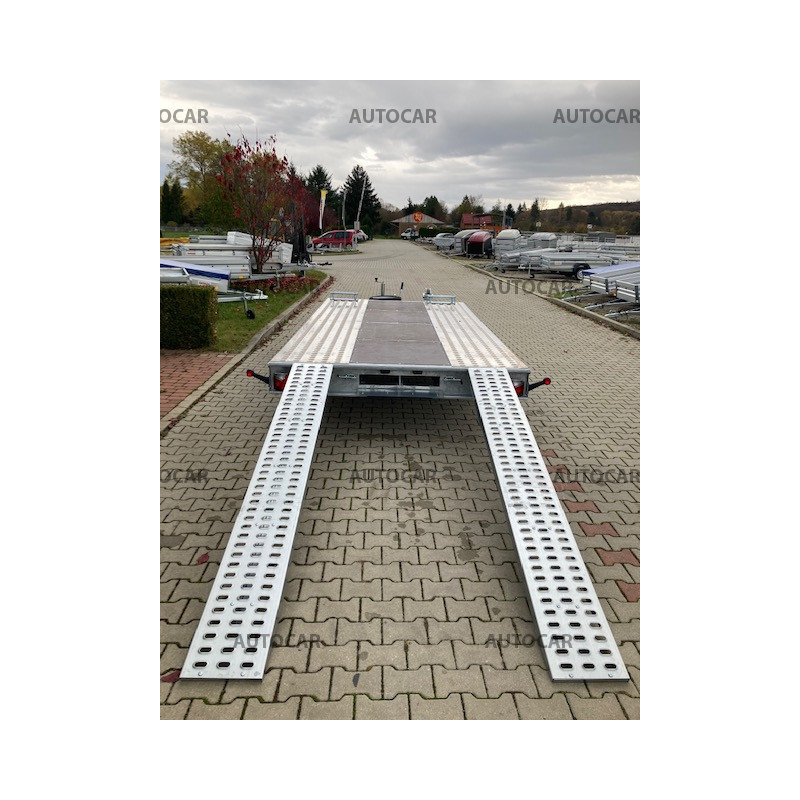 Dvojnápravový brzdený autoprepravník Mars 4,5m 3,5t