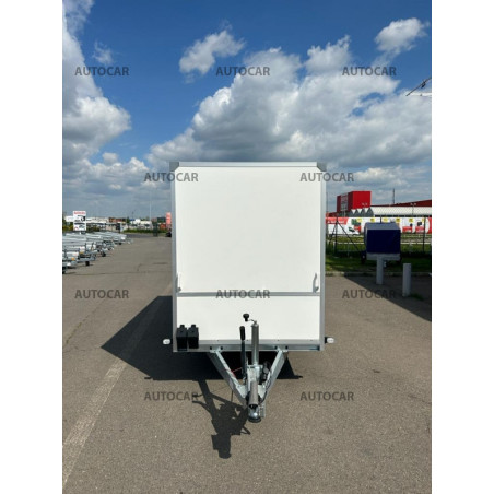 Jednonápravový brzdený skriňový príves(sendvič) F13361518H s rampou Jednonápravový brzdený skriňový príves(sendvič) F13361518H s rampou