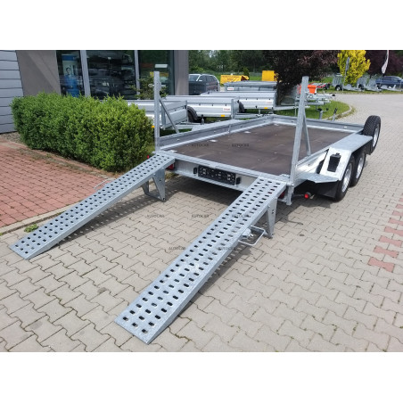Dvojnápravový brzdený prepravník stavebných strojov K3535 Dvojnápravový brzdený prepravník stavebných strojov K3535
