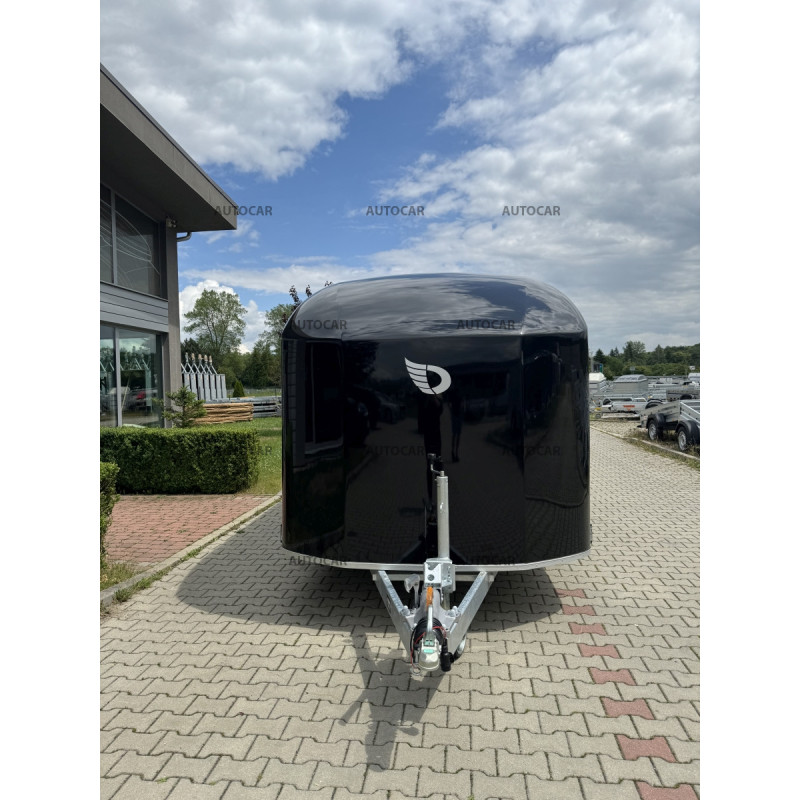 Dvojnápravový brzdený skriňový autoprepravník Debon C900