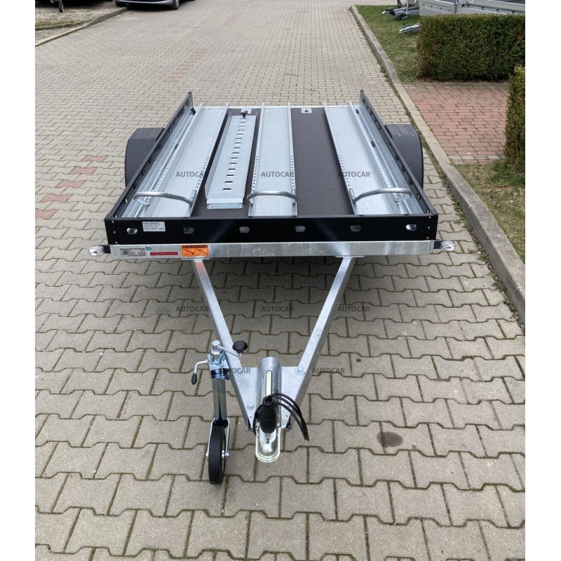 Jednonápravový nebrzdený príves na 3 motocykle