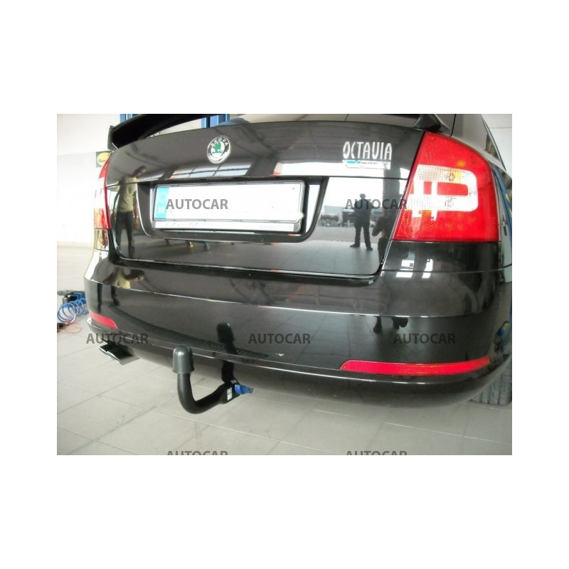 Ťažné zariadenie pre OCTAVIA - 5 -dv., Combi aj 4x4 - automatický vertikálny systém - od 2004 do 