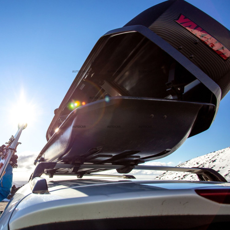 Strešný nosič Yakima FlushBar – Kia EV9 (2023 – súčasnosť) bez presahu