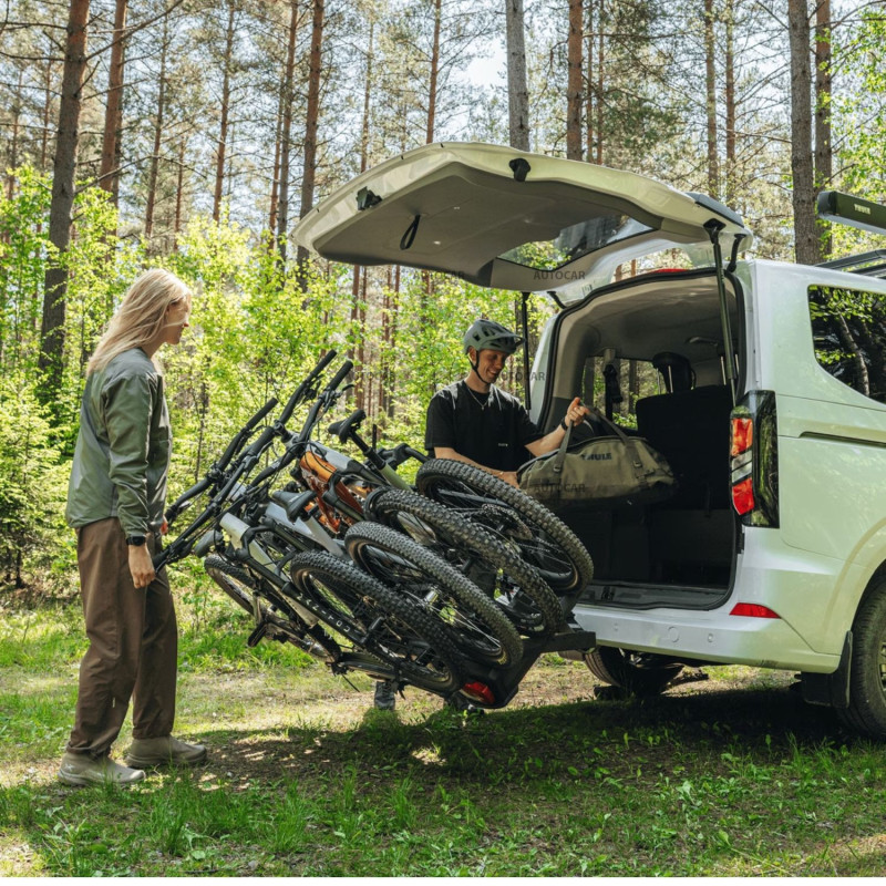 Nosič bicyklov Thule VeloSpace 3 pre 3 bicykle + adaptér