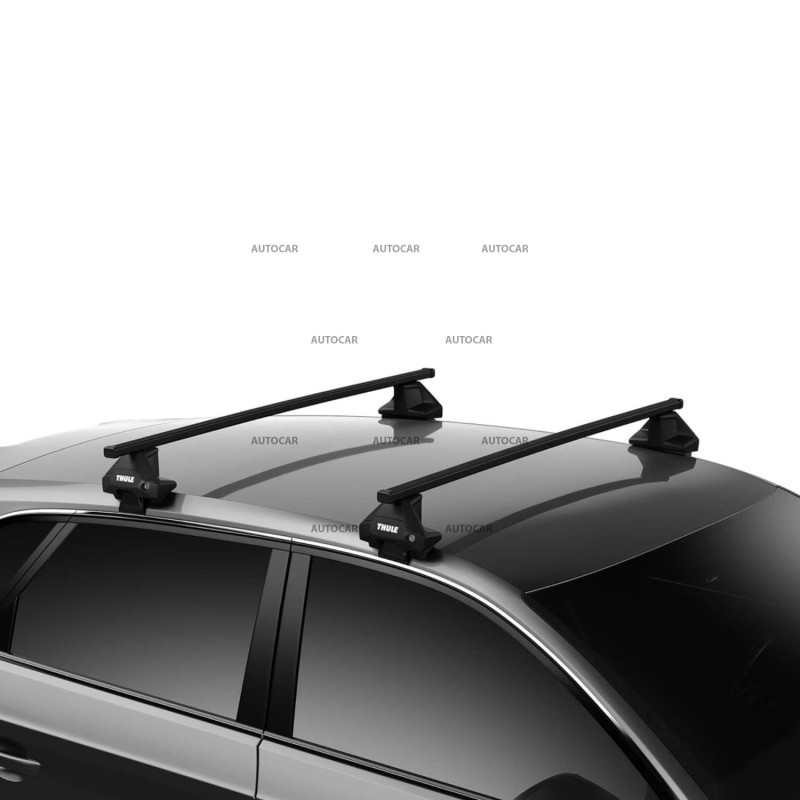 Strešný nosič Thule SquareBar Evo pre Volkswagen Golf Sportsvan (2014–2020) – holá strecha
