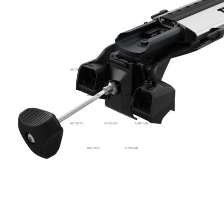 Strešný nosič Thule WingBar Edge pre Suzuki Hustler (2014 – ...) – integrované strešné lyžiny