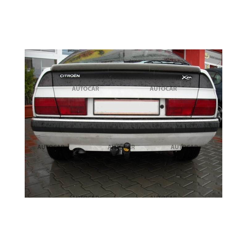 Ťažné zariadenie pre Citroen XM - Y3/Y4 - 5 dv. - skrutkový systém