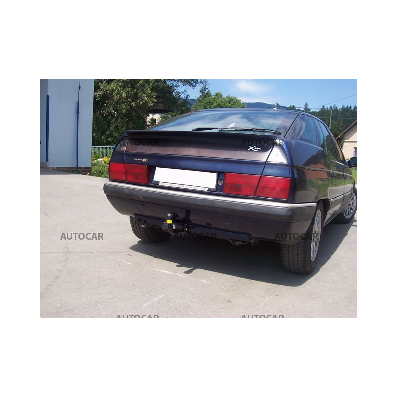 Ťažné zariadenie pre Citroen XM - Y3/Y4 - 5 dv. - skrutkový systém