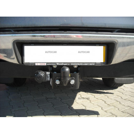 Ťažné zariadenie pre HILUX - (4WD),Skrutkový systém - 08.2010/-