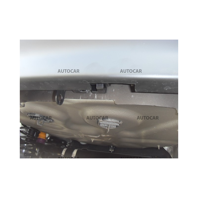 Ťažné zariadenie pre 208 - 3/5 dv - automatický vertikálny systém - od 2012/-