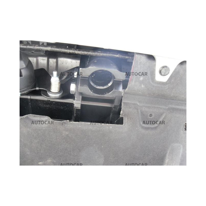 Ťažné zariadenie pre AVENSIS - kombi - automatický systém - od 2009/-