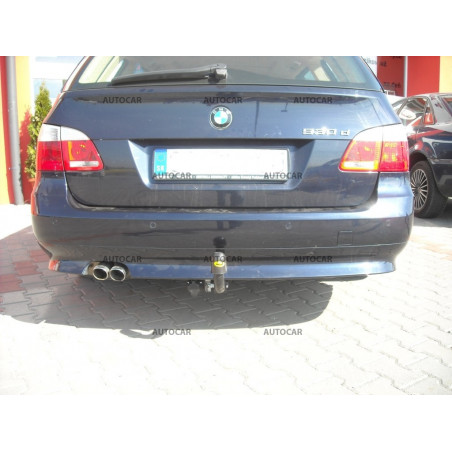 Ťažné zariadenie pre seria 5 - 4 dv sedan E 60 Touring combi E 61 -oktem M5 - skrutkový systém - od 2003 do 