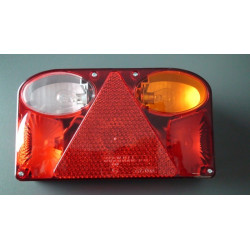 Lampa so spiatočkou Pravá