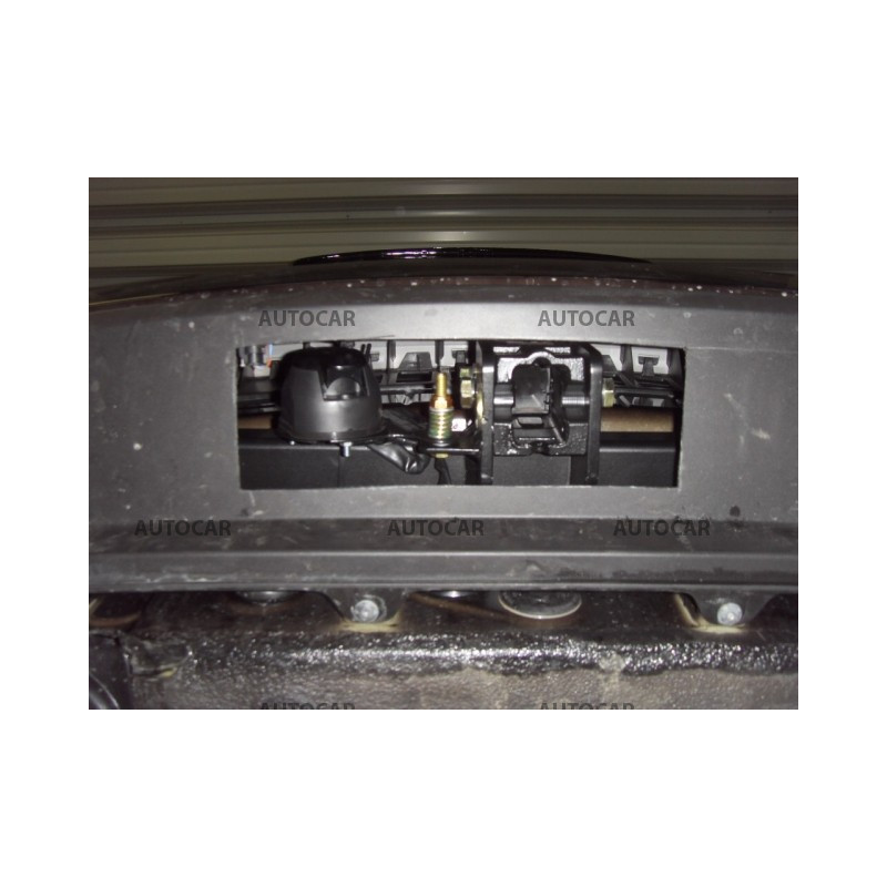 Ťažné zariadenie pre OCTAVIA III - 5 -dv.,- automatický vertikálny systém - od 2013