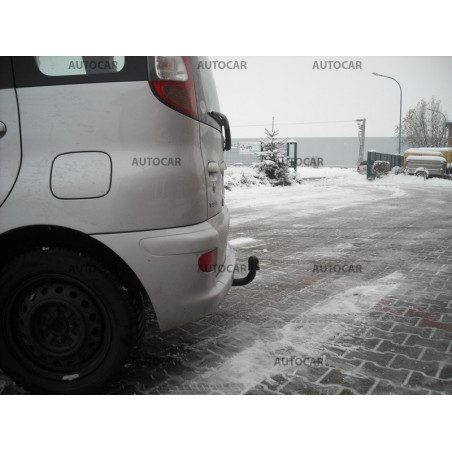 Ťažné zariadenie pre Toyota YARIS - VERSO - 5 dv. - skrutkový systém Ťažné zariadenie pre Toyota YARIS - VERSO - 5 dv. - skrutkový systém