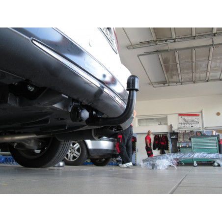 Ťažné zariadenie pre Toyota AURIS Touring - odnímateľný vertikálny bajonetový systém