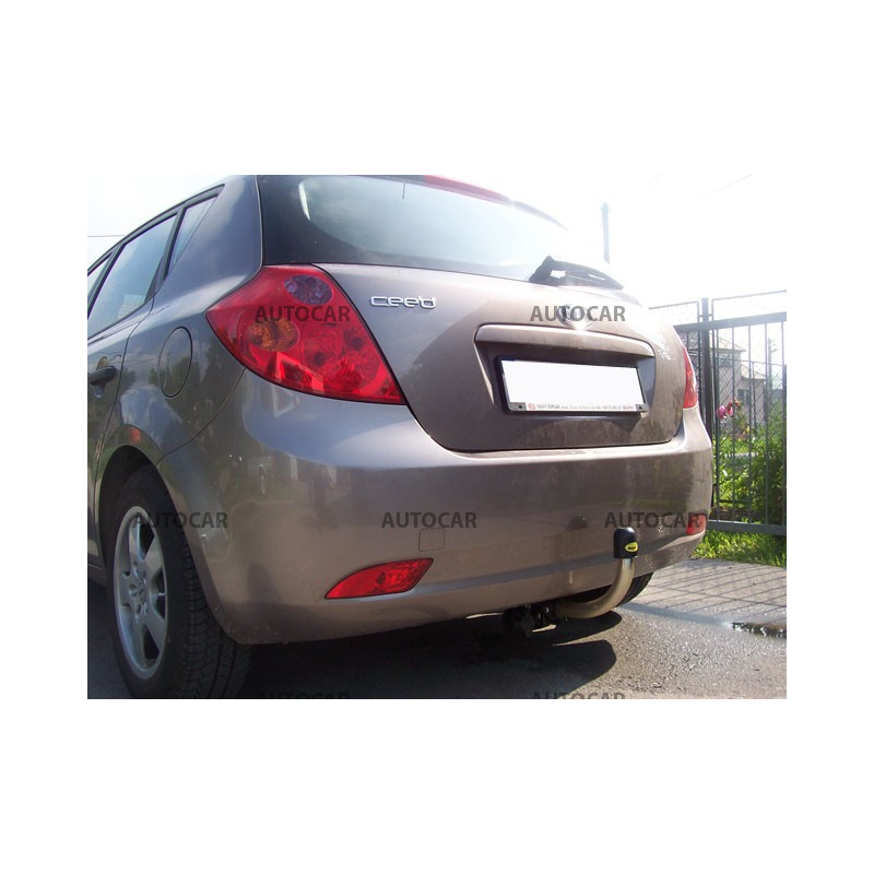 Ťažné zariadenie pre CEED - 5 dv. ( ED ) - automatický systém - od 2007 do 2009