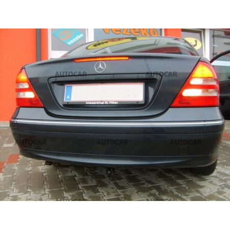 Ťažné zariadenie pre C - 4dv., combi (W 202, W 203) - automatický systém - od 2001/04 do 2007 Ťažné zariadenie pre C - 4dv., combi (W 202, W 203) - automatický systém - od 2001/04 do 2007