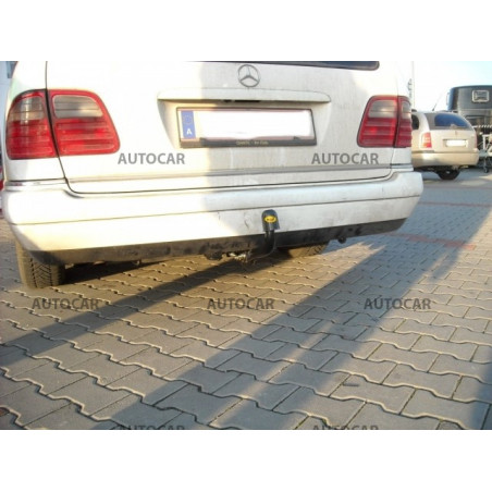 Ťažné zariadenie pre E - Combi, (W 210) - skrutkový systém - od 1995/06 do 2002/03 Ťažné zariadenie pre E - Combi, (W 210) - skrutkový systém - od 1995/06 do 2002/03