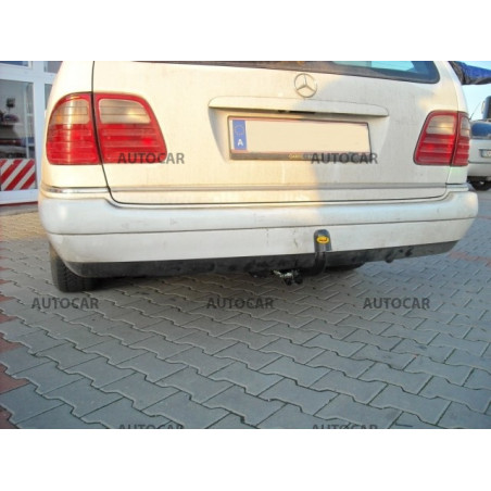 Ťažné zariadenie pre E - Combi, (W 210) - skrutkový systém - od 1995/06 do 2002/03 Ťažné zariadenie pre E - Combi, (W 210) - skrutkový systém - od 1995/06 do 2002/03