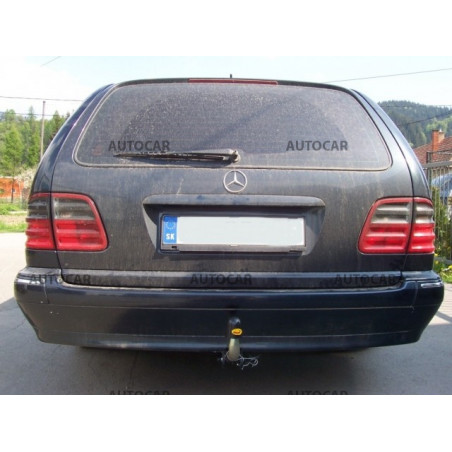 Ťažné zariadenie pre E - Combi, (W 210) - automatický systém - od 1995/06 do 2002/03 Ťažné zariadenie pre E - Combi, (W 210) - automatický systém - od 1995/06 do 2002/03