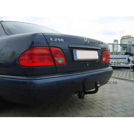 Ťažné zariadenie pre E - trieda E, 4dv. (W 210) - skrutkový systém - od 1995/06 do 2002/03