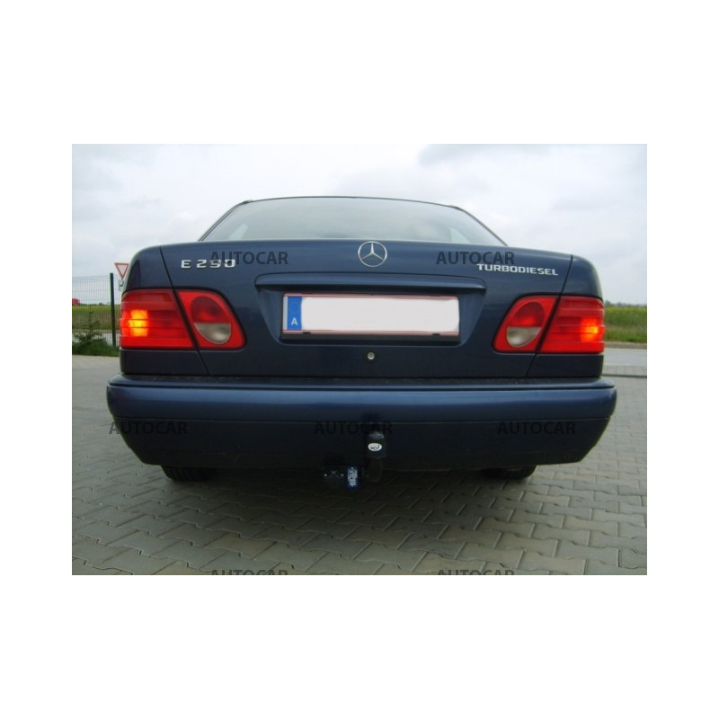 Ťažné zariadenie pre E - trieda E, 4dv. (W 210) - skrutkový systém - od 1995/06 do 2002/03