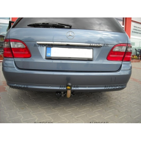Ťažné zariadenie pre E - combi (S211) - automatický systém - od 2003 do 2008 Ťažné zariadenie pre E - combi (S211) - automatický systém - od 2003 do 2008
